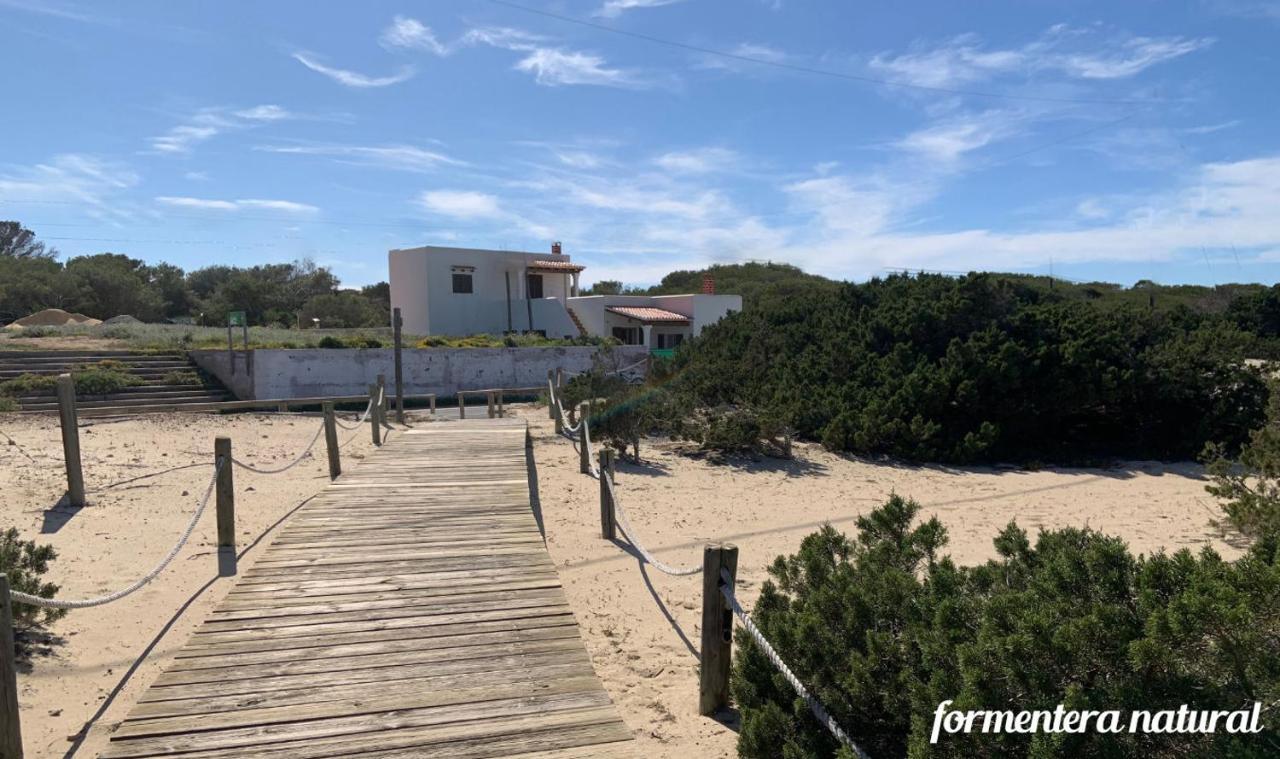 Apto Mar De Es Calo, A Metros De La Playa - Formentera Natural Dış mekan fotoğraf
