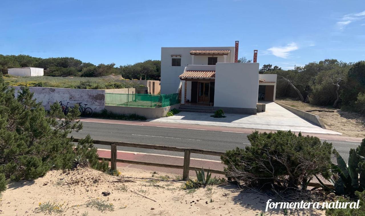 Apto Mar De Es Calo, A Metros De La Playa - Formentera Natural Dış mekan fotoğraf